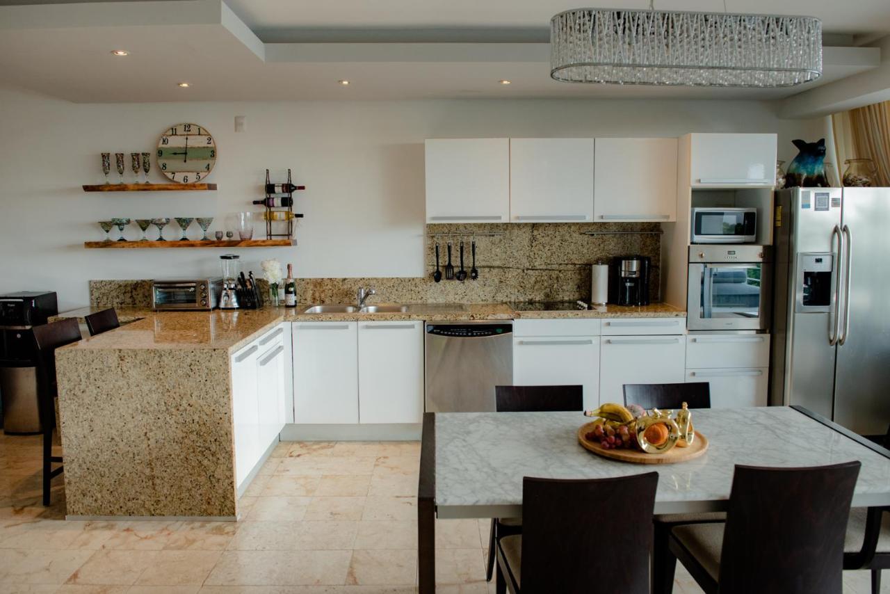 Magia Beachside Condo Плая дел Кармен Екстериор снимка
