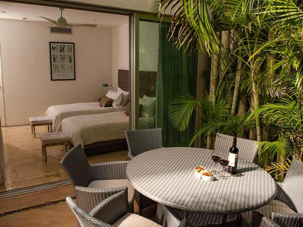 Magia Beachside Condo Плая дел Кармен Екстериор снимка