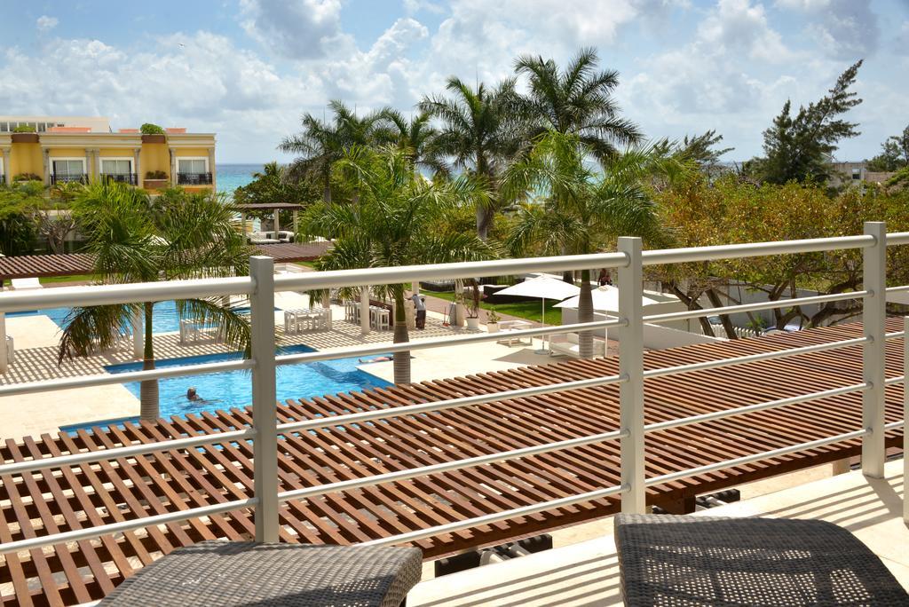 Magia Beachside Condo Плая дел Кармен Екстериор снимка