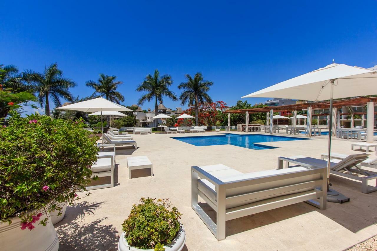 Magia Beachside Condo Плая дел Кармен Екстериор снимка